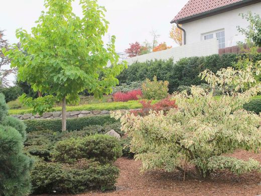 Gartengestaltung der Gärtnerei & Baumschule Nickel in Neuzelle